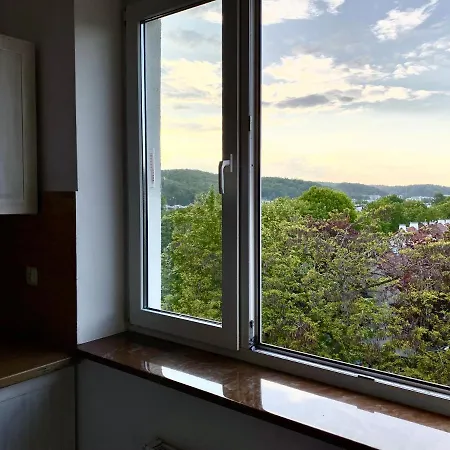 Apartament Hallera *